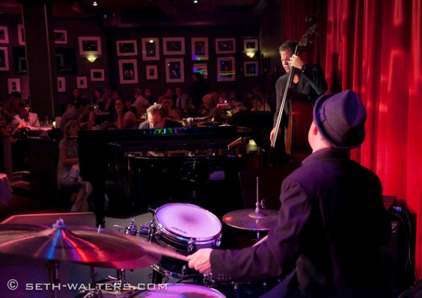 Photo Flash: Iain Armitage, Jenna Esposito & More at Jim Caruso's Cast Party at Birdland Image