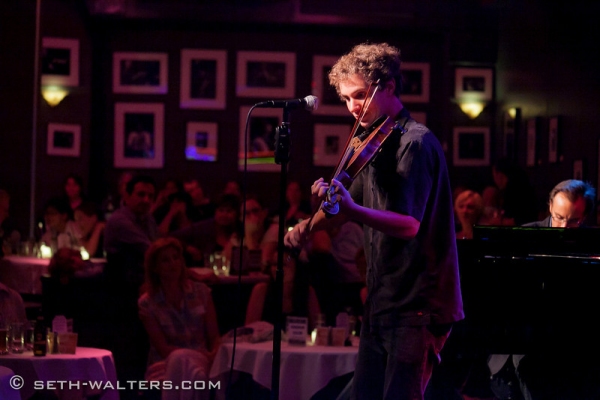 Photo Flash: Iain Armitage, Jenna Esposito & More at Jim Caruso's Cast Party at Birdland Image