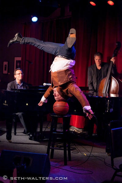 Photo Flash: Iain Armitage, Jenna Esposito & More at Jim Caruso's Cast Party at Birdland Image