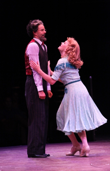 Photo Flash: First Look at Noah Racey and Anne Horak Onstage in Music Circus' CRAZY FOR YOU Image