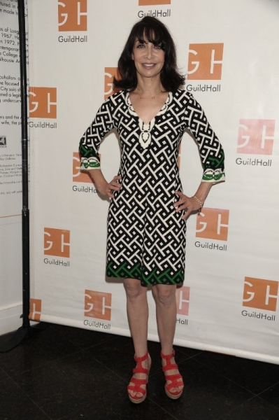 Photo Flash: Alec Baldwin, Illeana Douglas and More at Guild Hall's CELEBRITY AUTOBIOGRAPHY Image
