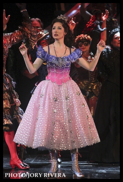 Photo Coverage: On Stage with THE PHANTOM OF THE OPERA in Manila Image