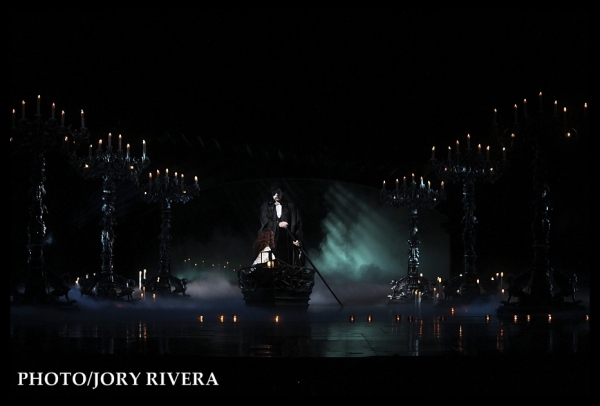 Photo Coverage: On Stage with THE PHANTOM OF THE OPERA in Manila Image