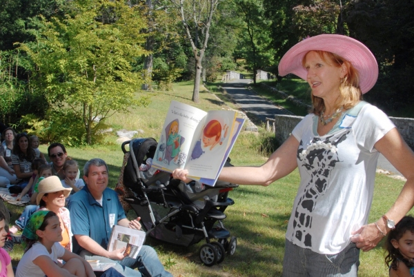 Photo Flash: Children's Book Day Set for Sunnyside in Tarrytown Today, Sept 15 Image