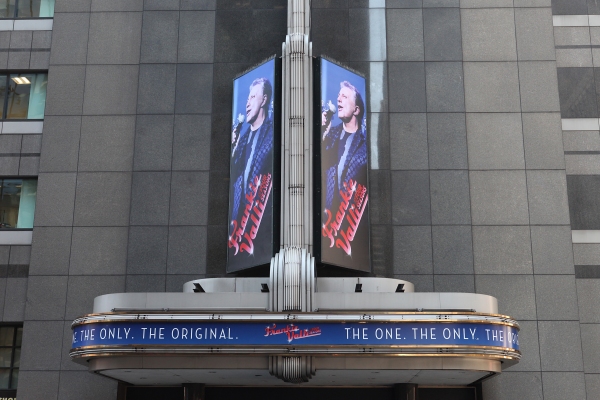 Photo Coverage: Frankie Valli Meets the Press at Broadway Theatre! Image