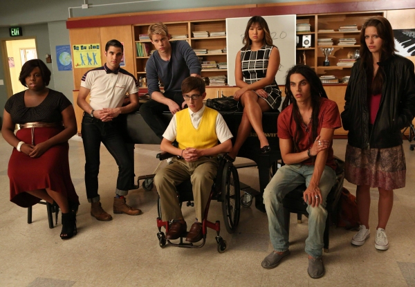 Photo Flash: First Look at GLEE's  'Britney 2.0' Episode! 