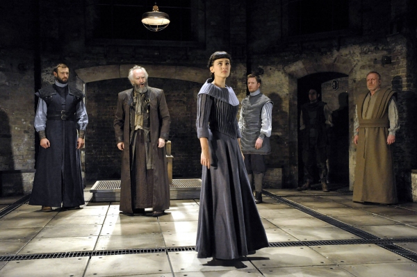 Photo Flash: Jonathan Pryce and More in Michael Attenborough's KING LEAR at the Almeida Image