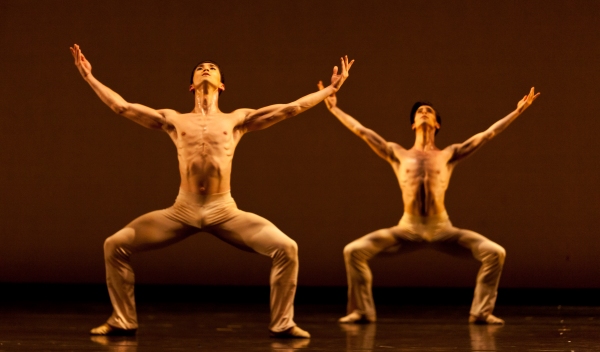  Ballet: CLEAR. Choreographer: Stanton Welch. Dancers: Joseph Walsh and Charles-Louis Photo