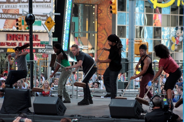 Photo Coverage: Inside BROADWAY ON BROADWAY- The Performances! Image
