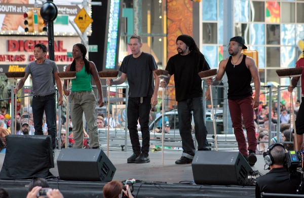 Photo Coverage: Inside BROADWAY ON BROADWAY- The Performances! Image