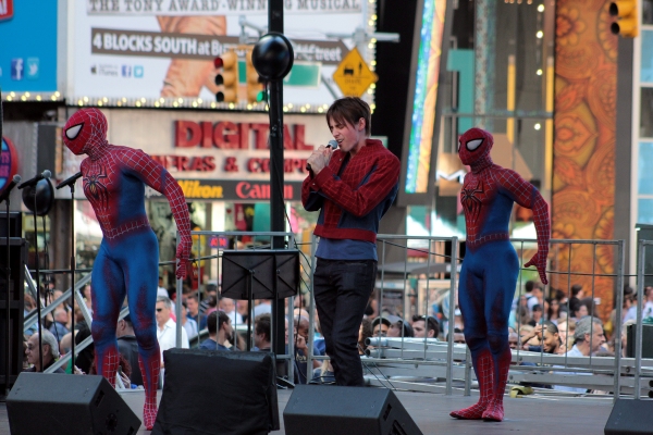 Photo Coverage: Inside BROADWAY ON BROADWAY- The Performances! Image