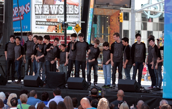 Photo Coverage: Inside BROADWAY ON BROADWAY- The Performances! Image