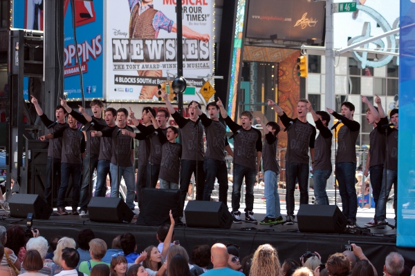 Photo Coverage: Inside BROADWAY ON BROADWAY- The Performances! Image