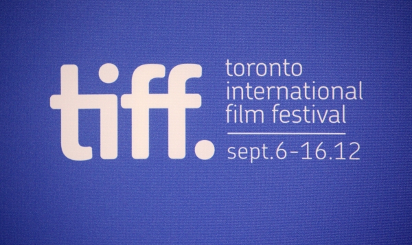 Photo Coverage: Bruce Willis, Joseph Gordon-Levitt at LOOPER's TIFF Photo Call Image