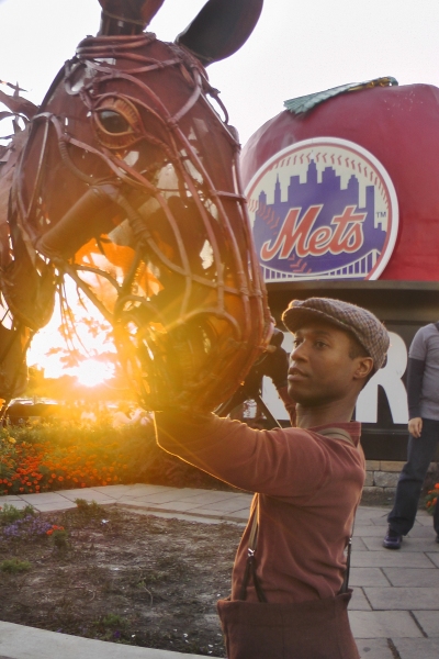 Photo Flash: WAR HORSE Cast Makes Appearance at Citi Field! Image