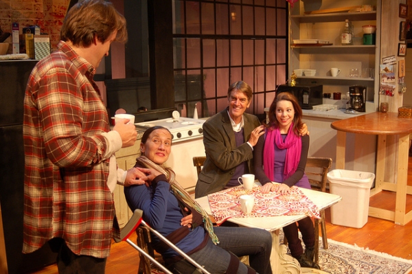 Photo Flash: TIME STANDS STILL at Horizon Theatre Company Image