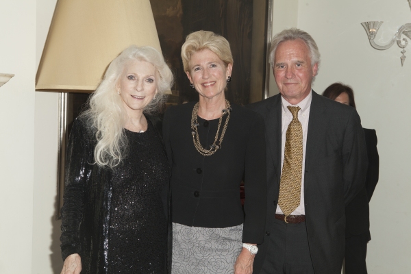 Photo Coverage: Laura Osnes, Woody Harrelson, and More Visit Judy Collins at Cafe Carlyle Image