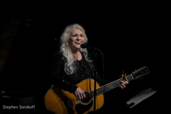 Photo Coverage: Inside Judy Collins' Season Opener at Cafe' Carlyle  Image