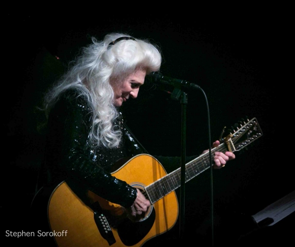 Photo Coverage: Inside Judy Collins' Season Opener at Cafe' Carlyle  Image
