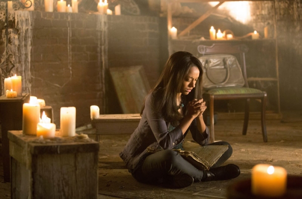 Photo Coverage: First Look at the Season 4 Premiere of THE VAMPIRE DIARIES! 