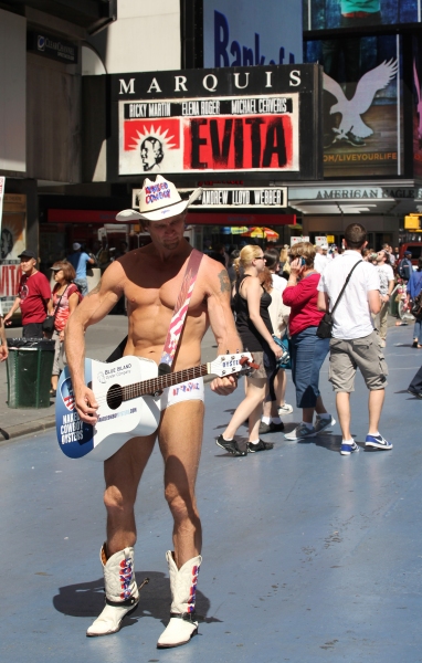 Photo Coverage Exclusive: On the Set of SMASH with Debra Messing, Christian Borle and More! Photo Coverage Exclusive: On the Set of SMASH with Debra Messing, Christian Borle and More! Image