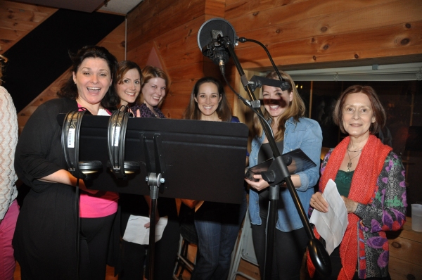Photo Exclusive: THE PHANTOM OF THE OPERA Cast Sings 'Carols For A Cure' Image