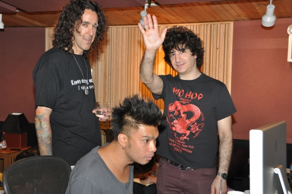 Exclusive Photos: ROCK OF AGES Cast Records 'Carols For A Cure' Image