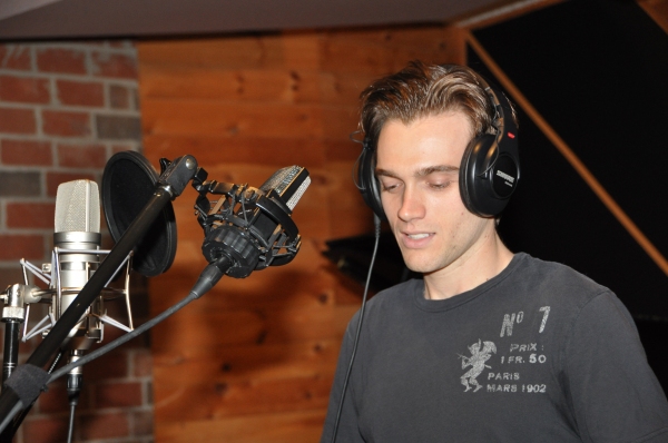 Exclusive Photos: ROCK OF AGES Cast Records 'Carols For A Cure' Image