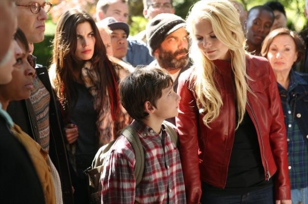 Photo Coverage: ONCE UPON A TIME Premiere Episode Preview 9/30  Image