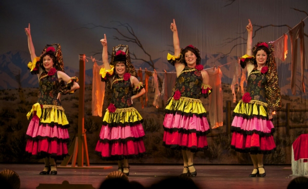 Photo Flash: Complete Look at Denise Whelan, Kim Carson and More in Fulton Theatre's GYPSY Image