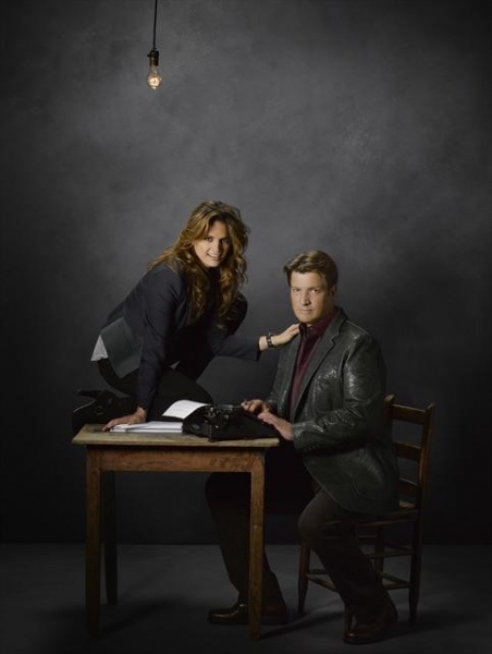  Stana Katic as NYPD Detective Kate Beckett and Nathan Fillion as Rick Castle Photo
