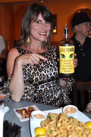 Photo Flash: COUGAR THE MUSICAL's 'Cougartini' Added to B. Smith's Broadway Drink Menu Image