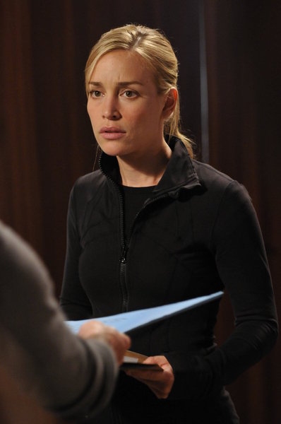 Piper Perabo as Annie Walker -- (Photo by: Steve Wilkie/USA Network) Photo