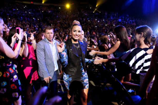 Photo Coverage: Meet the Contestants on Episodes 1 and 2 of THE X-FACTOR! Image