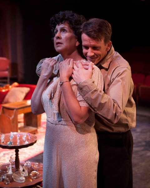 Photo Flash: First Look at Long Beach Playhouse's THE GLASS MENAGERIE 