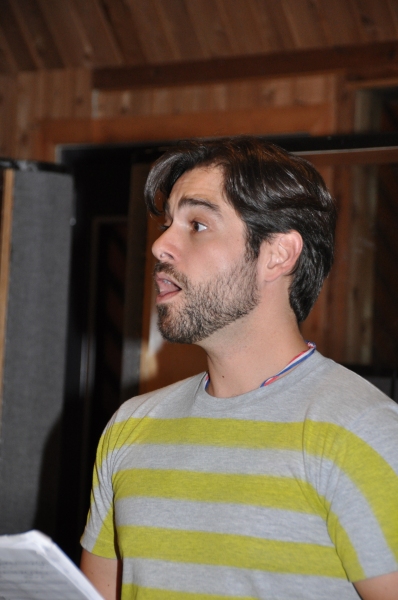 Photo Exclusive: Michael Cerveris, Elena Roger, Max von Essen and EVITA Cast Sing 'Carols For A Cure'  Image