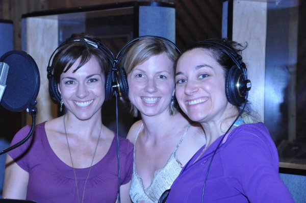 Photo Exclusive: Michael Cerveris, Elena Roger, Max von Essen and EVITA Cast Sing 'Carols For A Cure'  Image