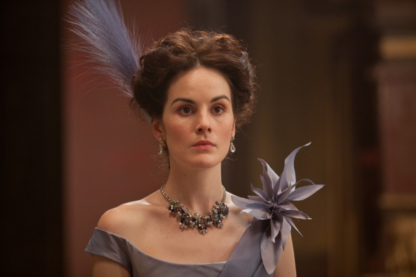 Photo Flash: Keira Knightley, Jude Law, Aaron Taylor-Johnson and More in New ANNA KARENINA Production Stills Image