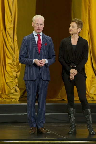 Photo Coverage: Sneak Peek - PROJECT RUNWAY Tonight, September 20 - Debra Messing, The Rockettes & More! Image
