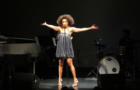 Photo Coverage: Tony Award-Nominee Valarie Pettiford at The Renberg Theatre Image