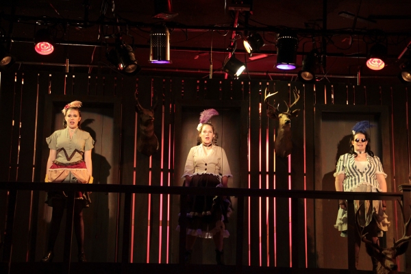 Photo Flash: Eric Olson Stars in BLOODY BLOODY ANDREW JACKSON at Phoenix Theatre Image
