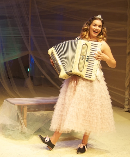 Photo Flash: New Shots from New City Theatre's TINY KUSHNER Image