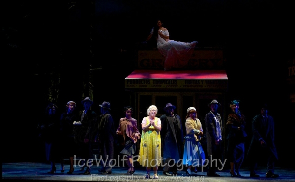 Photo Flash: Toro, Morales, Vasquez and More in Pioneer Theatre's IN THE HEIGHTS - Extras! Image
