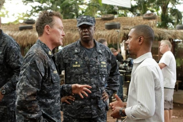 Photo Coverage: Behind the Scenes of THE LAST RESORT 10/4 Image