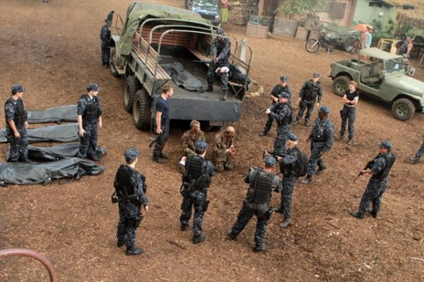 Photo Coverage: Sneak Peak at THE LAST RESORT on 10/4 Image