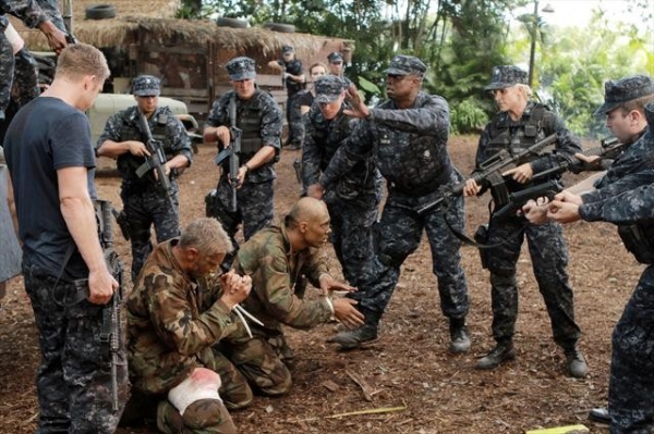 Photo Coverage: Sneak Peak at THE LAST RESORT on 10/4 Image