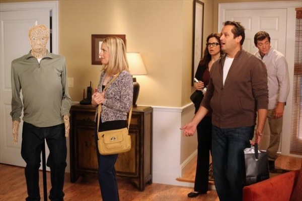 Photo Coverage: Preview THE NEIGHBORS on 10/10! 