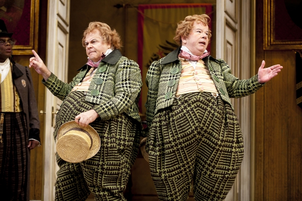 Photo Flash: First Look at Shakespeare Theatre Company's THE GOVERNMENT INSPECTOR Image
