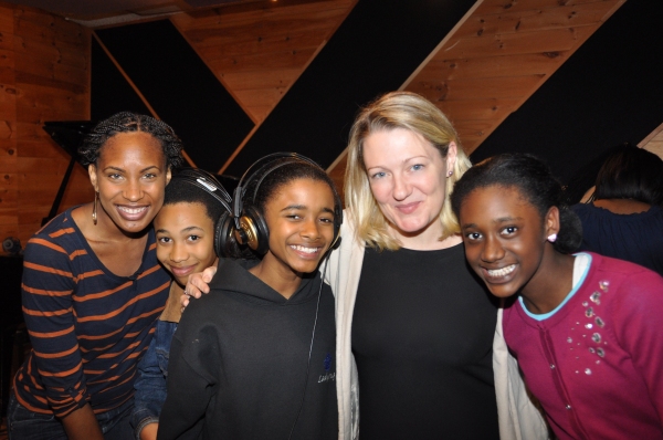 Exclusive Photos: THE LION KING Kids Sing 'Carols For A Cure' Image
