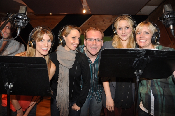 Exclusive Photos: Stephanie J. Block & THE MYSTERY OF EDWIN DROOD Cast Sing 'Carols For A Cure' Image